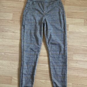 Sky &Sparrow Urban Outfitters Black, White, &Yellow Plaid Straight Work Pants.
